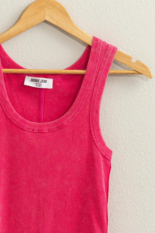 Mineral Wash Essential Tank (bright pink)